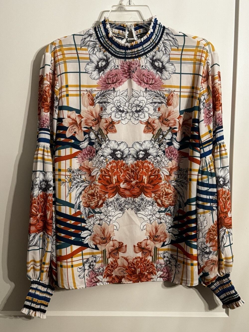 Jealous Tomato Long Sleeve Floral Top Blouse White Floral Academia Size L Office